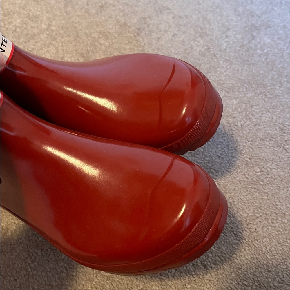 Hunter short boot - shiny red! - Picture 2 of 4